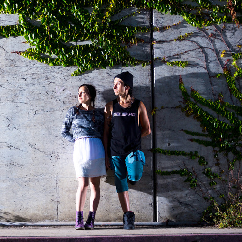 MOMENTS LIKE THESE (extended mix)