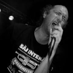 Notion Blend \ The Mashed Swede - Mashup # 1 - Chillin With An Idiot Savant