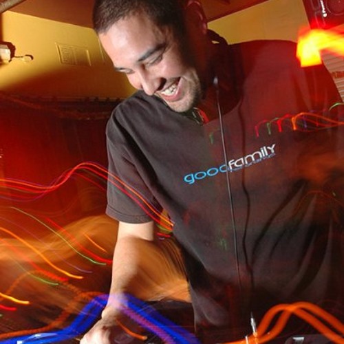 Soul-Titanium Radio Show 91 - Deron Delgado
