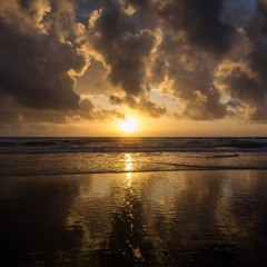 Come And Find The Quiet Centre