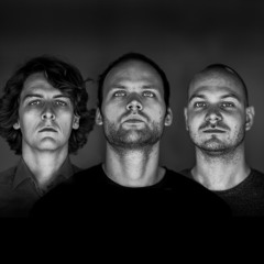 Noisia RAW Synth Demosong 'Exiled'