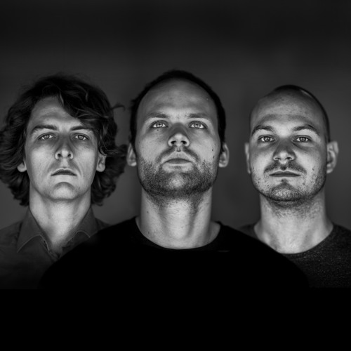 Noisia RAW Synth Demosong 'Exiled'