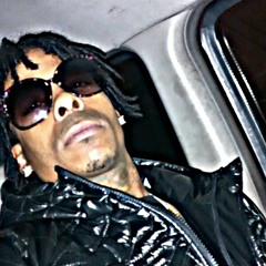 Niggas run dey mouth like bitches