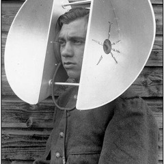 Constantin Ungureanu @  Desk Vineri Spre Sambata -apr-2014