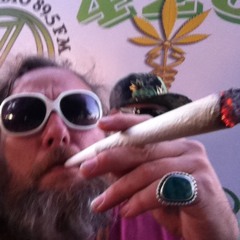 Smoke My Weed Drink My Shine