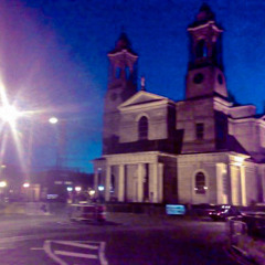 No Soul I Know Could Live Without Love