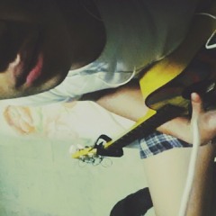 Sunday Evening :( at sa madilim na kwarto.