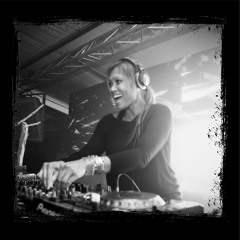 Techno Noir #2 - Gayle San live at Techno Noir Agust 2014