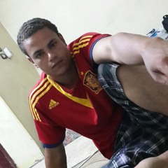 التوني يغني