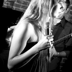 CHROMATICS / THE BELL