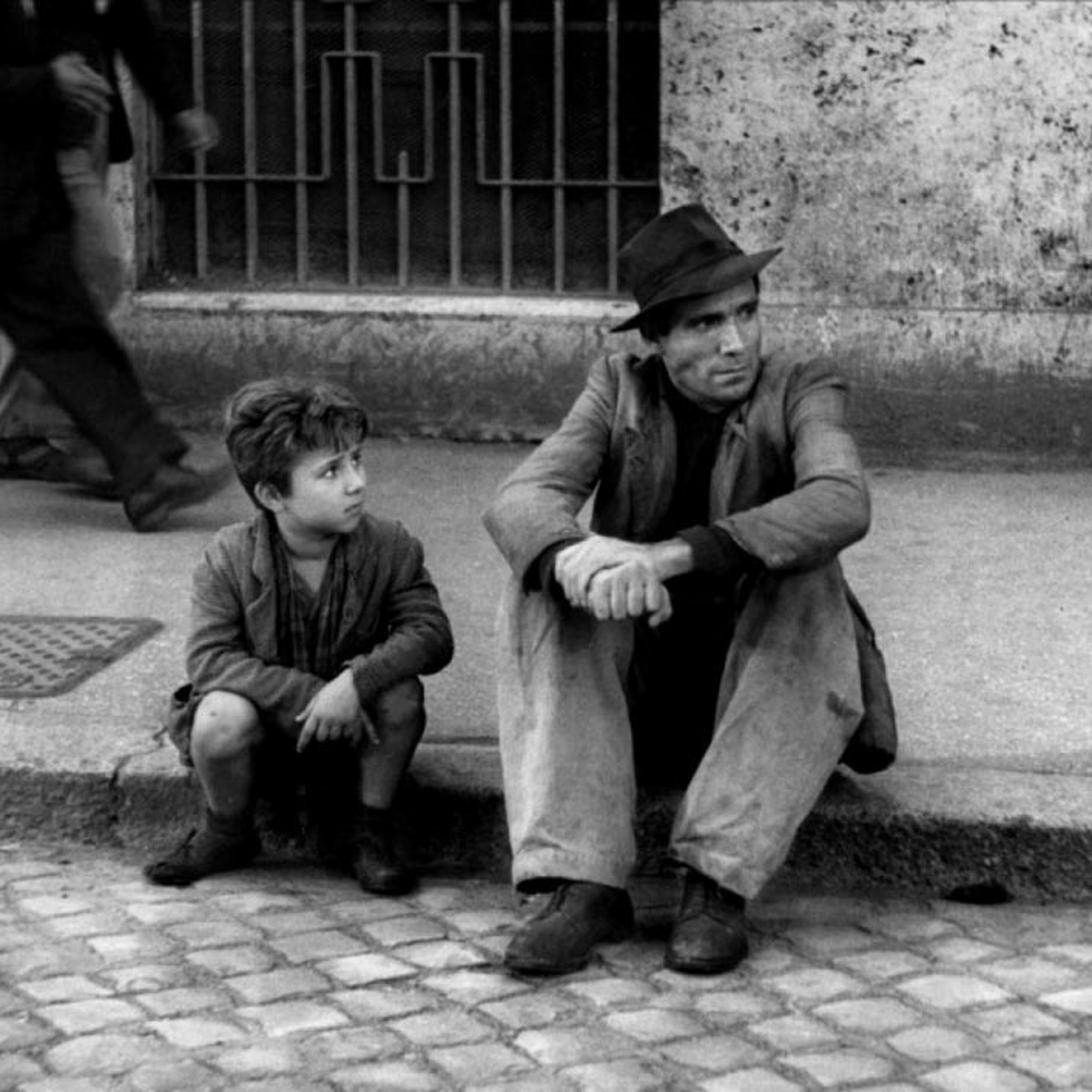 #198 Lustrabotas (1946), Los ladrones de bicicletas (1948) y Umberto D. (1952), de Vittorio De Sica