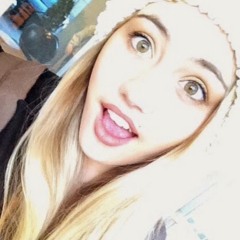 Lia Marie Johnson - Moment Like You
