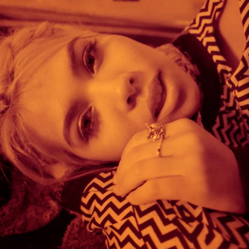 Stream Hayley Kiyoko Lips Are Movin (cover) by HayleyKiyokoLover