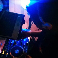 Dejale Caer Todo El Peso -yomo  Y Hectoy El Fader - Intro Pones Atencion (dj Kike Remix)
