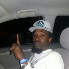 Kizzle /912Drake vibin and ridin at Mann up studio