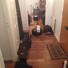 Acoustic Livesession - To Be Me