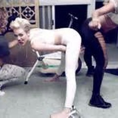 GETT'IN MONEY ALL AROUND