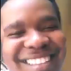 المنشد التنزاني يحيى حسين بهاكي (ياخير من جاء الوجود(إبتهال