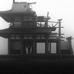 Yang Berdiam di Rahim Waktu