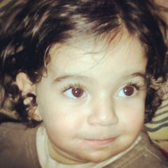 صوت طفل جميل ..