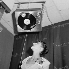 Dans les oreilles de La Grande Bouche #février