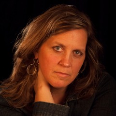 Humanizing Immigration Through Pictures