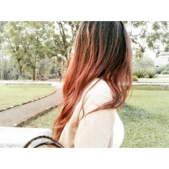 Kita Dan Semuaku - Azia Sanetsa. (Puisi Karya: Zarry Hendrik)