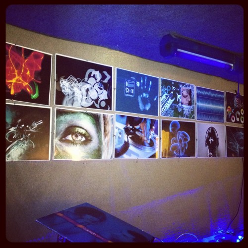 Anderz & Cas3y - In The Club