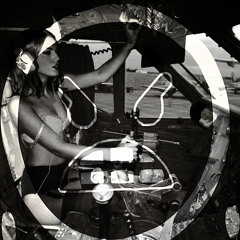 M.U. - Fly Away Ft. Snow White