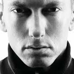 EMINEN VS CLC - WITHOUT ME 2015