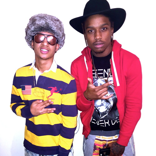 Raymula Ft . Valdez - Pose To Be Remix