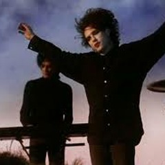 The Cure - Lullaby - Live @Music Planet 2Nite