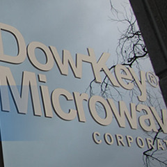 Dowkey - Waveguide switch