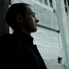 TweakFM / exclusive dj-mix by Milton Bradley (Do Not Resist The Beat)