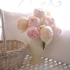 บ้ า น ห ลั ง ใ ห ม่ - ลูกตุ้ม