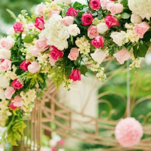 كوني هنآ .. بدون ايقآع