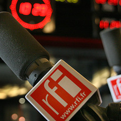 RFI Radio Foot 03/02/15 16H59