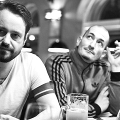 Oldrich Sic Jr. & John Doe > Live part 2. > 8 Years Prague Electric > House Boat U Bukanyra > Prague