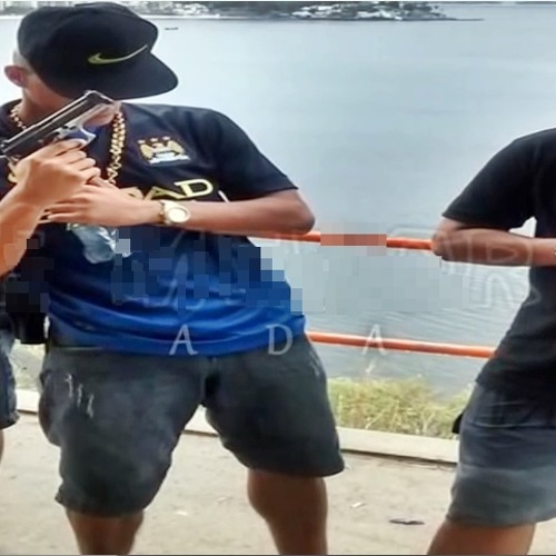 =-= - - =MONTAGEM =- O BONDE DO PLAYBOY  BOTA BALA PRA COMER , SOMOS A.D.A [[DJ VITINHO O PIIIKA]]=