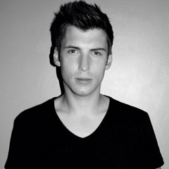 SYNTHESISING -  Master - Elle Exxe