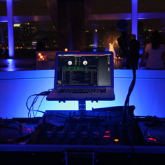 01 R&B Warm-Up Session at Le-Club - Early 2000's