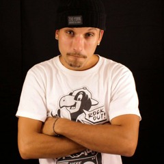 S.M. x YACKUM - Volusia