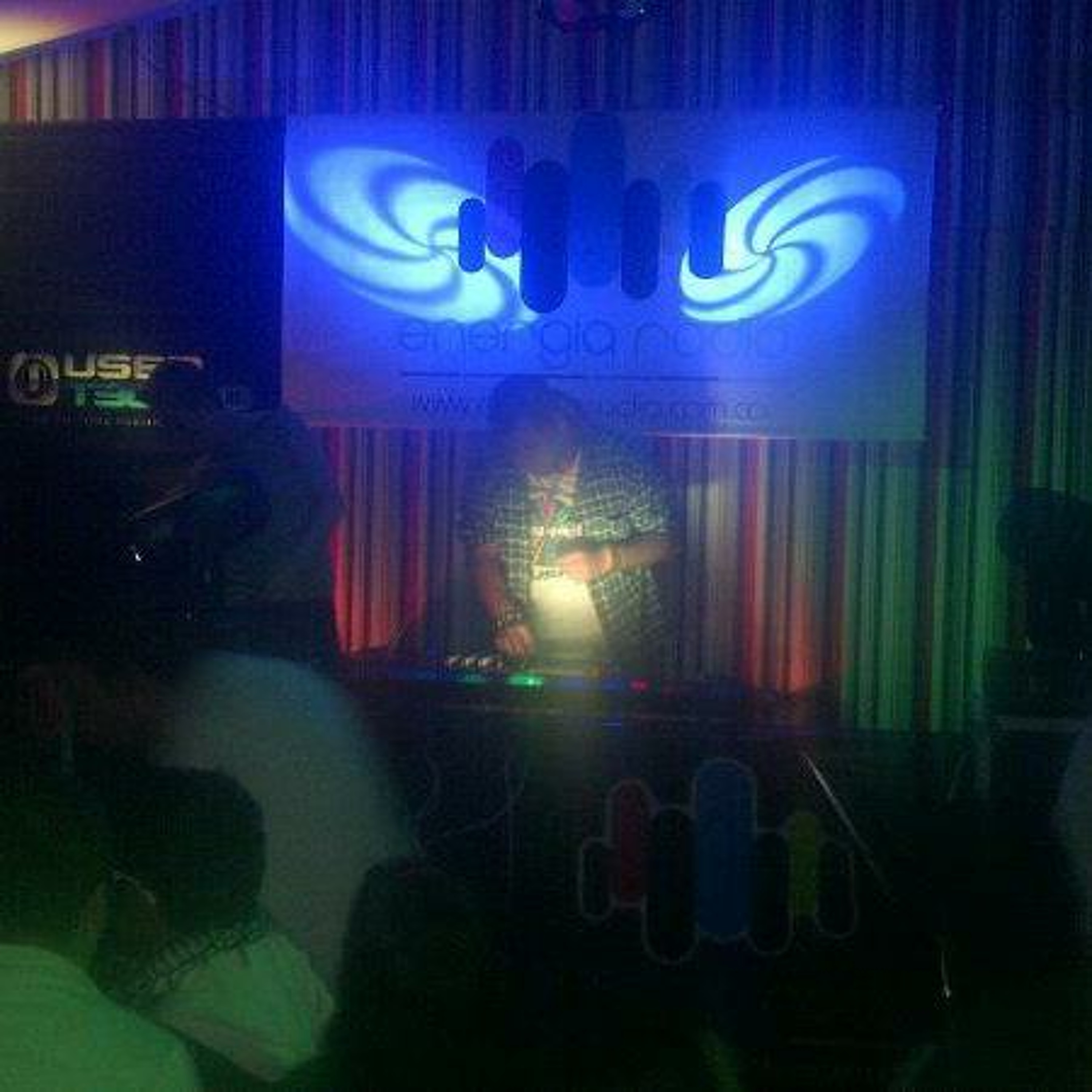 Deejay Alberth Garcia