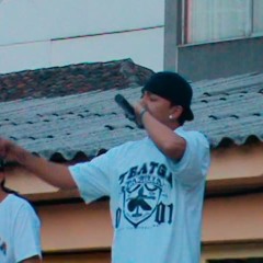 STRATGIA Atrapado Entre Rimas