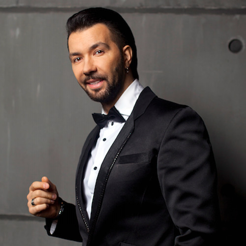 Listen To DЕНИС КЛЯВЕР "ТВОИ РУКИ" By DENIS KLYAVER In 3 Playlist.