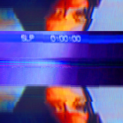 ll a d y e v e n ii n g