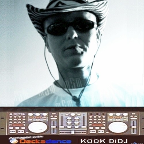 KOOK DiDJ - Techno Fruehshopen Part 1 - S.Co.Bar_BRB_2014-08-24_(07h33m31s).mp3