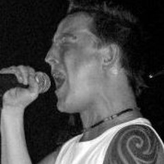 SHANE GREER | TOURNiQUET SMILE © 2015