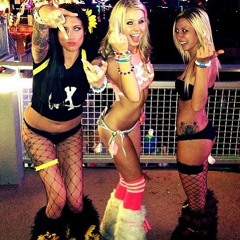 Niki romero - Nervo / Robin S - show me love / Tiesto - Hell yeah (DJSTEVENBEY mashup)
