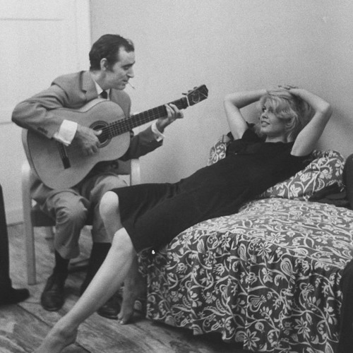Charles Aznavour Chante Mourir D'aimer